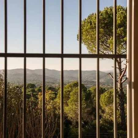 La Milagrosa En Сasa de vacaciones